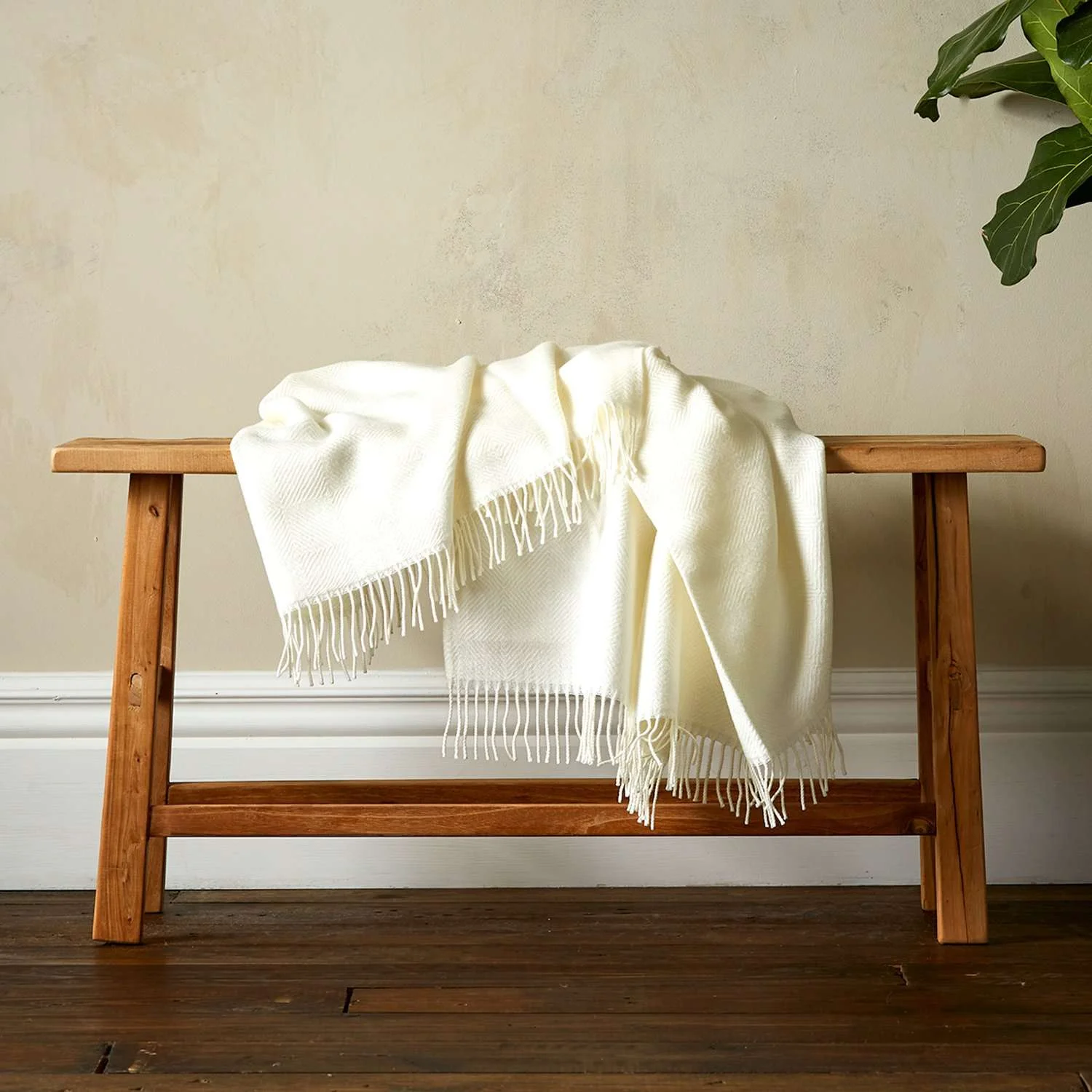 ONLYW LTD Diamond Twill Throw - White